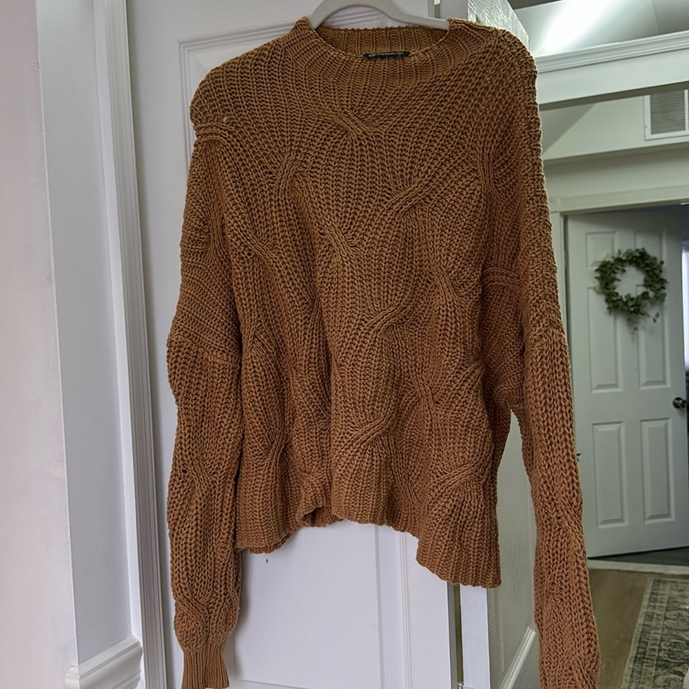 burnt orange sweater from amazon ( brand is prettygardenchic)